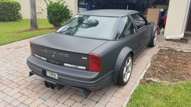 Illustration for article titled For $5,500, Could This Wide-Body 1996 Olds Cutlass Project Make The Cut?